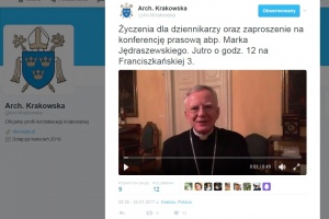 arcybiskup jędraszewski składa życzenia dziennikarzom